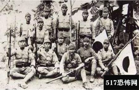 二战最灵异八个日本兵，得罪邪神拿机枪扫射同伴,罪有应得