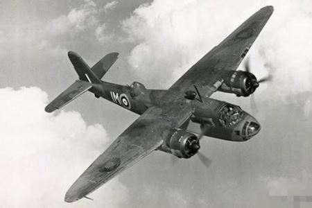 第二次世界大战战机中最差的10款飞机是什么样子的?各自都差在哪里?